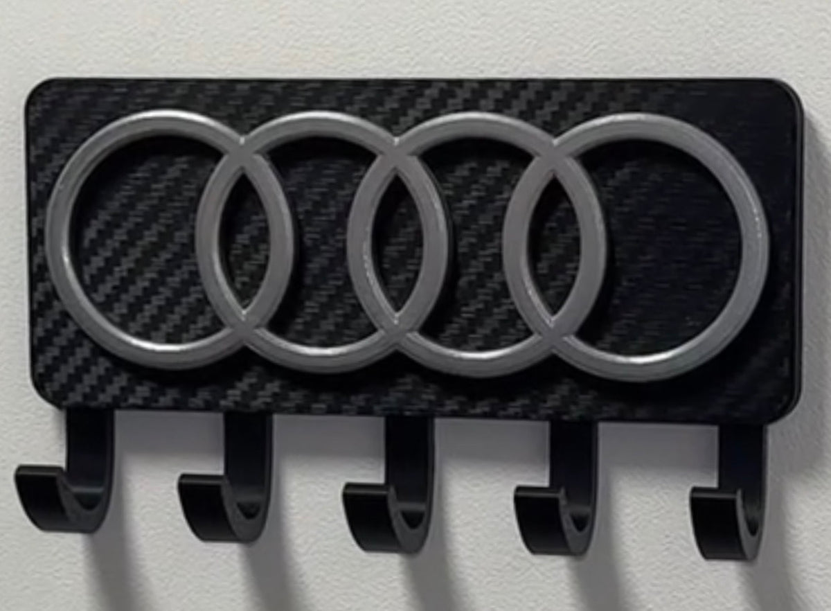 Audi naulakko